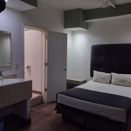 Hotel Metropolitan Guadalajara Ngoại thất bức ảnh