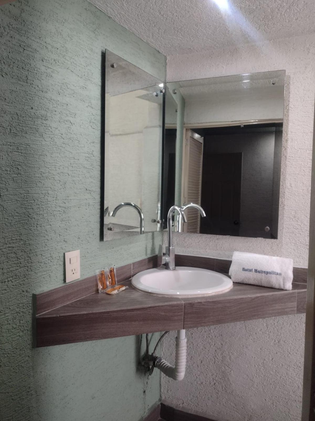 Hotel Metropolitan Guadalajara Ngoại thất bức ảnh