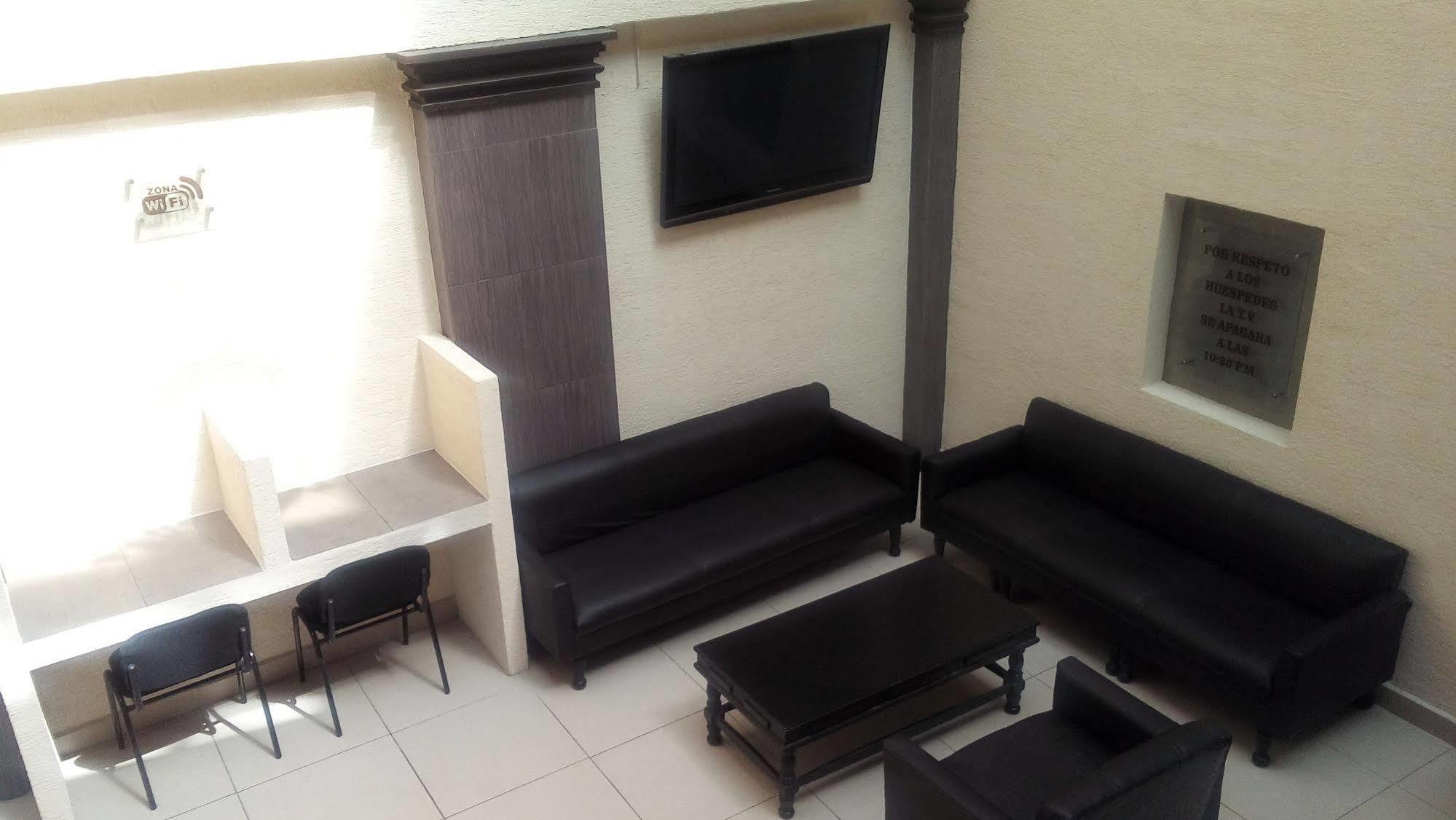 Hotel Metropolitan Guadalajara Ngoại thất bức ảnh
